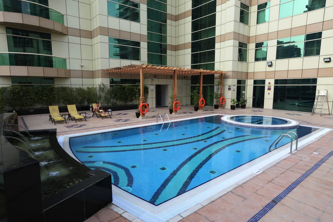 Pool Dunes Hotel Apartments - Oud Metha