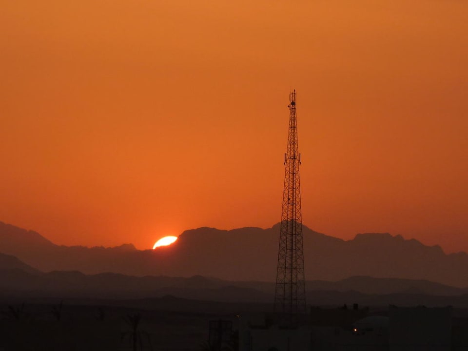 Sonnenuntergang vom Zimmer aus Steigenberger Coraya Beach - Adults only