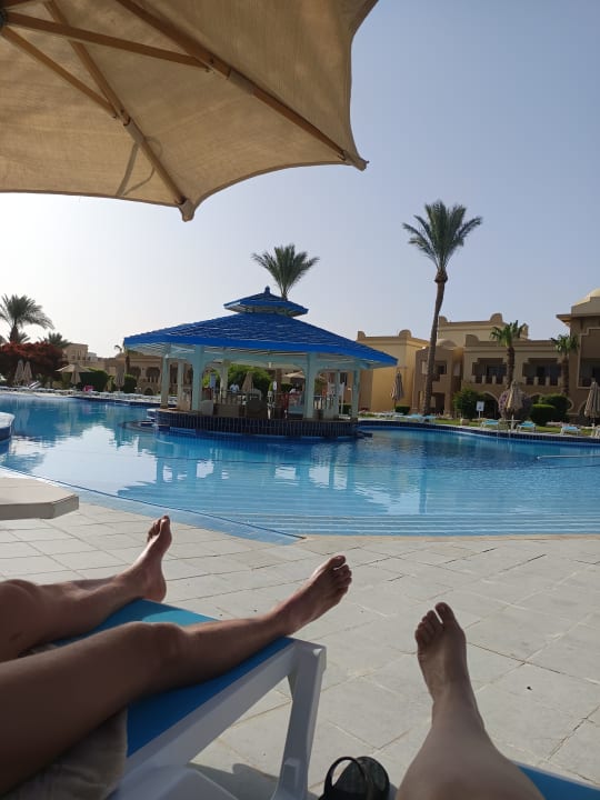 Pool Serenity Alpha Beach