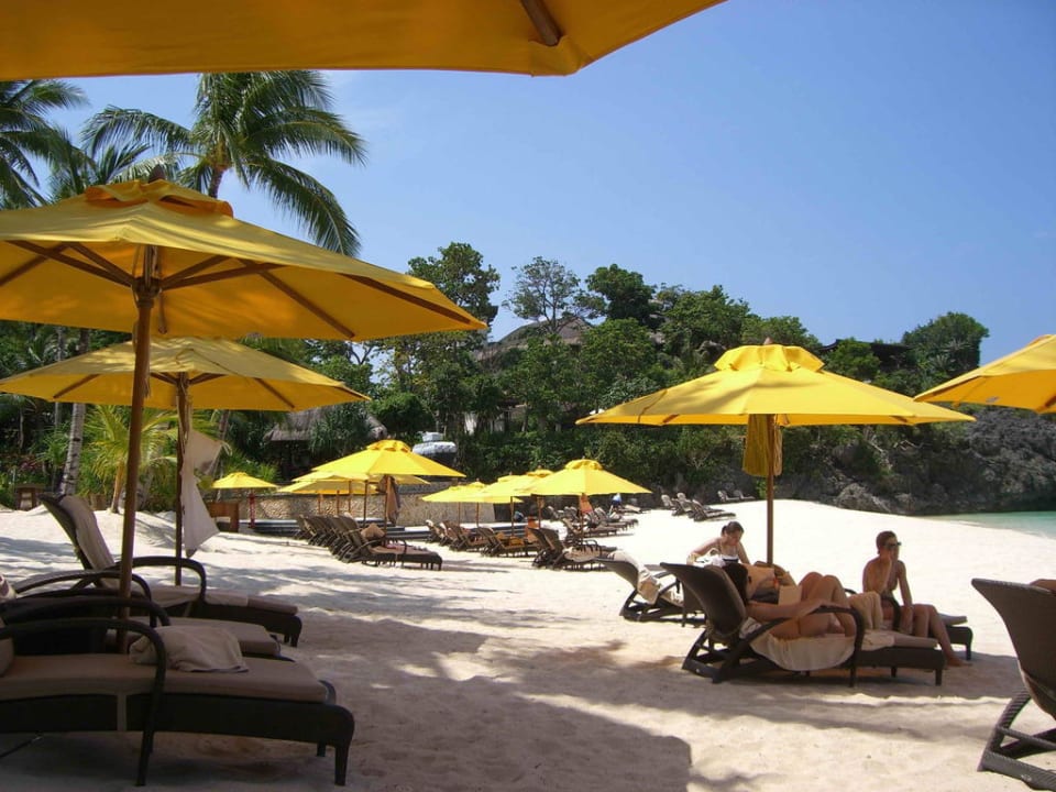 Strand Hotel Shangri-La's Boracay Resort & Spa