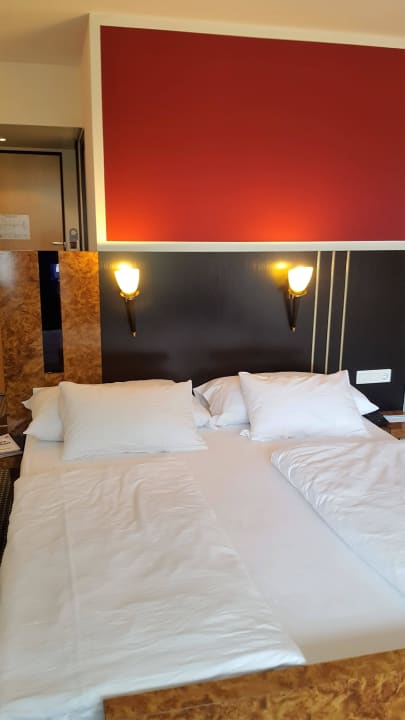 Bett Mercure Hotel Plaza Essen