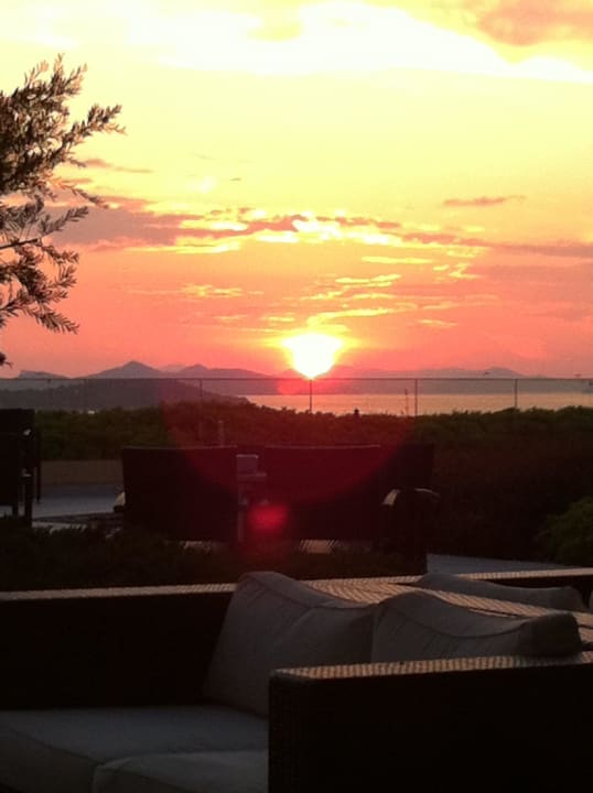 Sonnenuntergang auf der Terrasse Valamar Lacroma Hotel