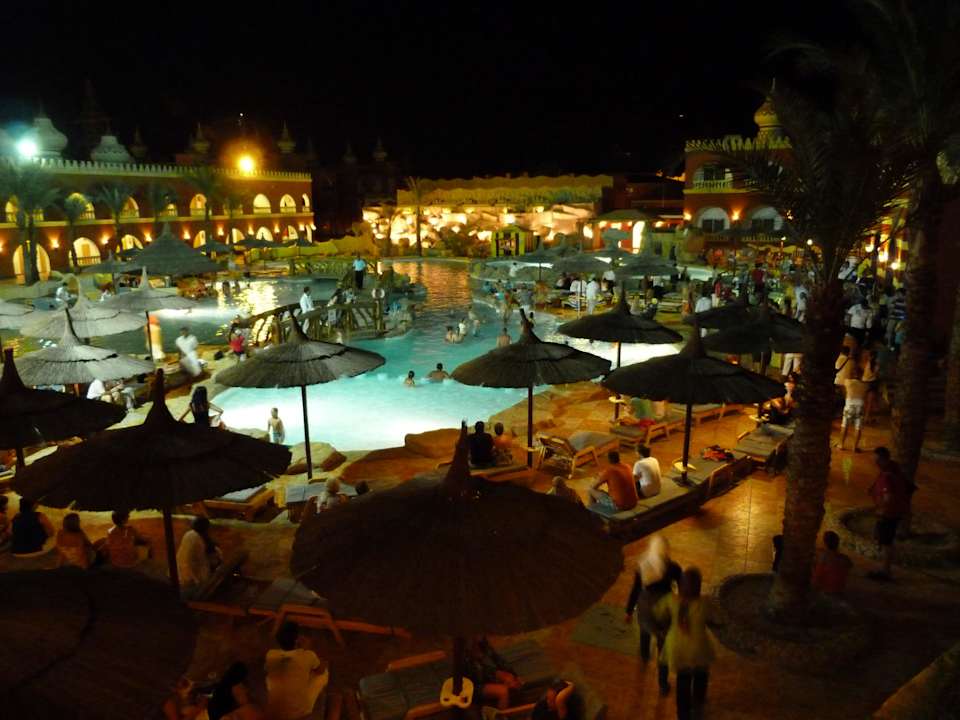 Basen Pickalbatros Alf Leila Wa Leila Resort - Neverland Hurghada