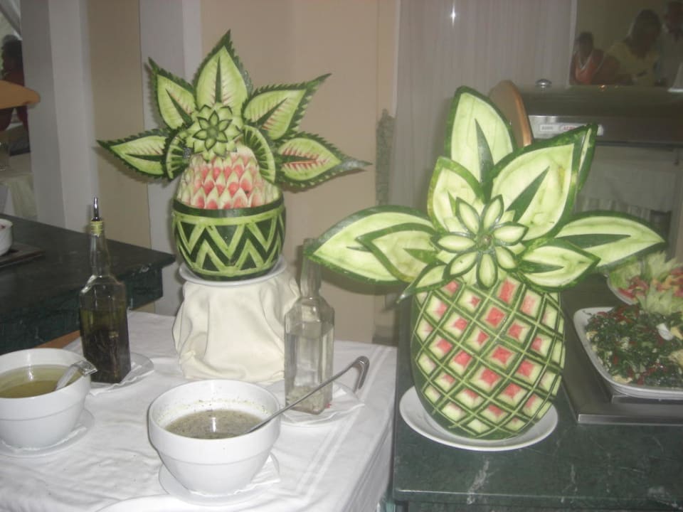 Keine Chance für Bikinifigur Mahdia Beach & Aquapark