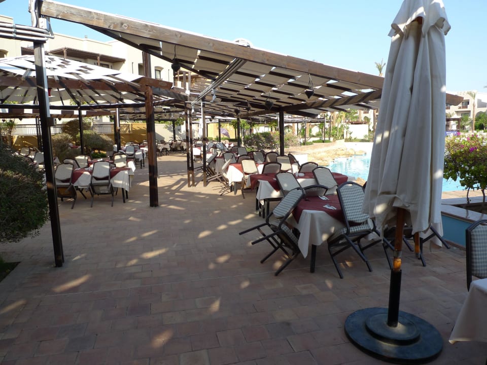 Crowne Plaza Restaurant an der Salzlagune Pickalbatros Palace Hotel-Port Ghalib