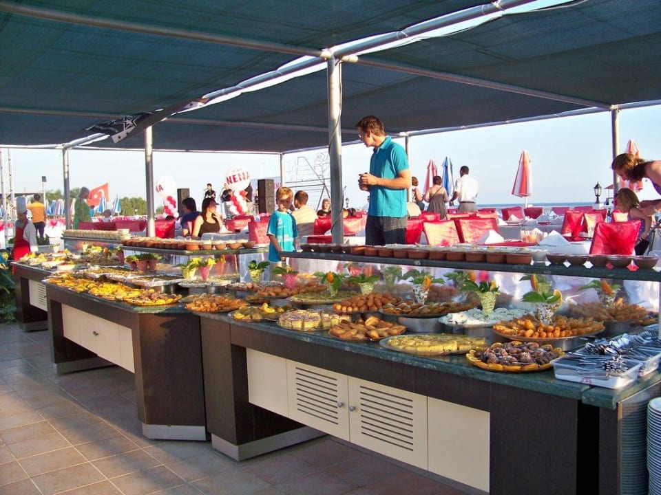 Lecker Hotel Club Nena
