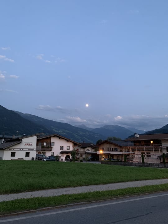 Ausblick Kräuterhotel Hochzillertal