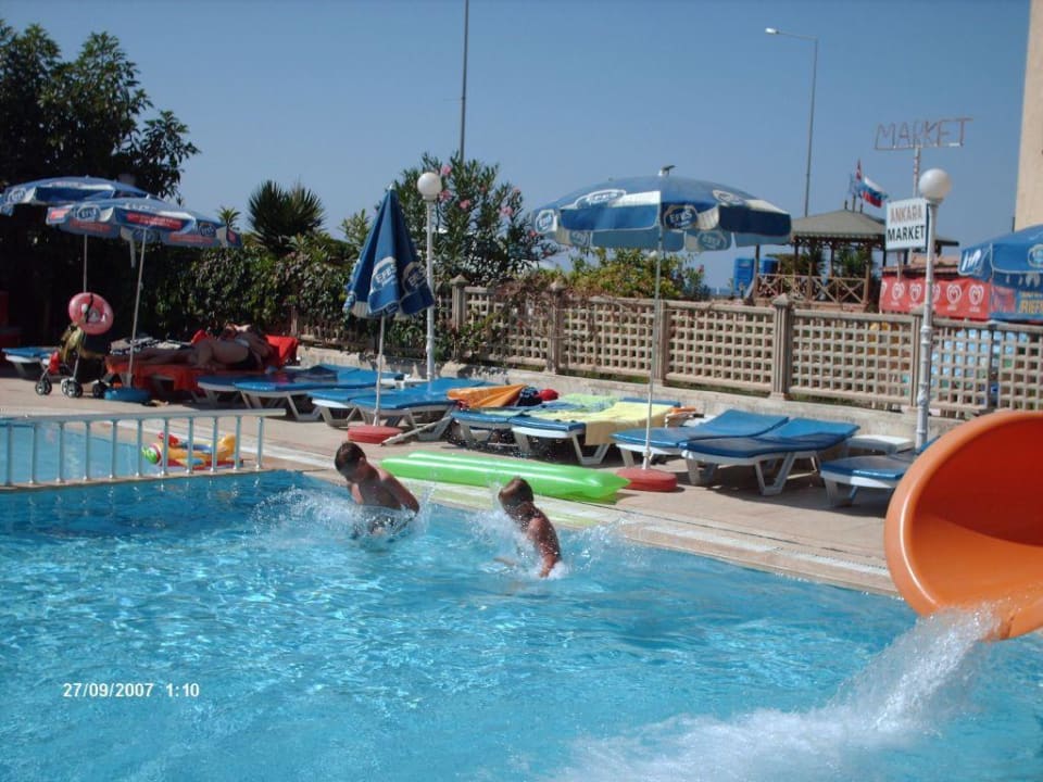 am Pool Doris Aytur Hotel