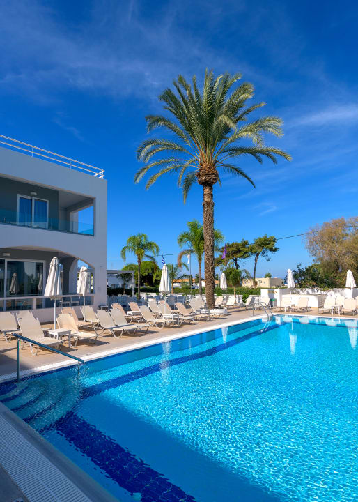 Pool Oceanis Park Hotel