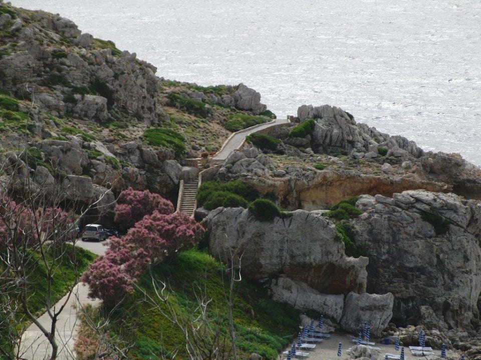 Der neue Weg zum Strand Hotel Kalithea Horizon Royal