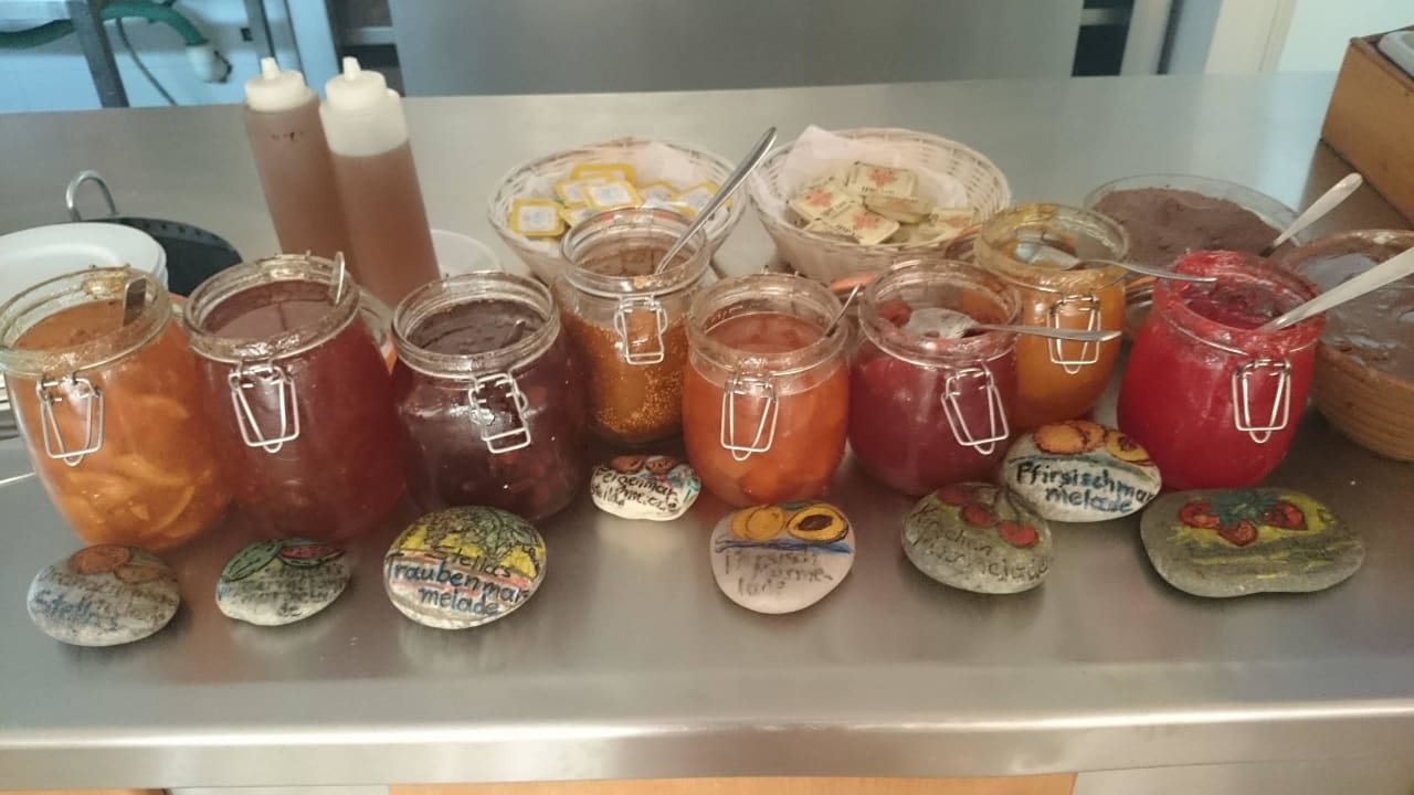 Stellas Marmeladen Ekaterini Hotel