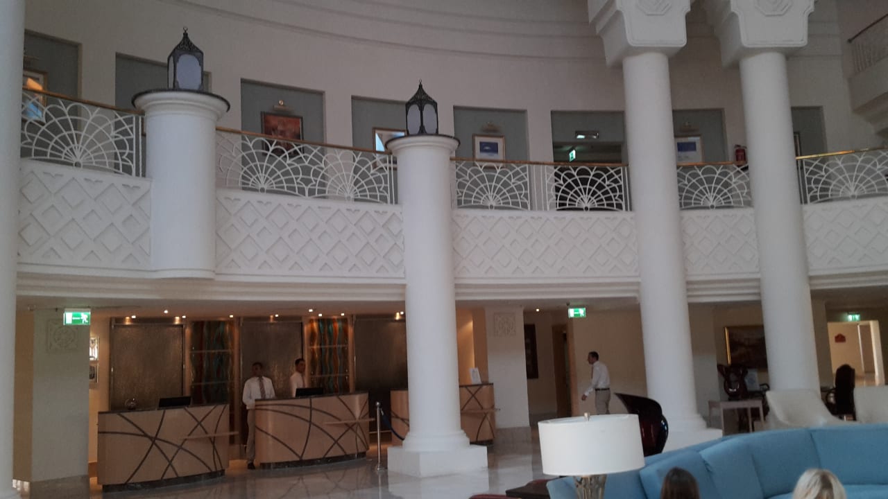 Lobby Old Palace Resort