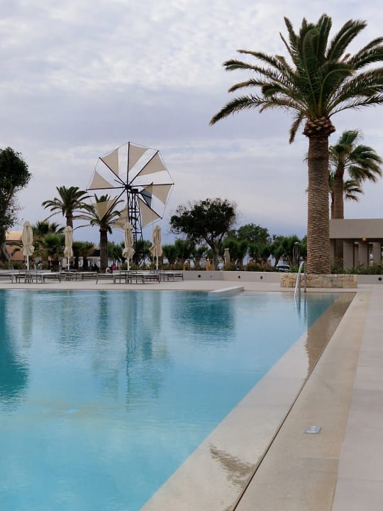 Pool Anissa Beach & Village