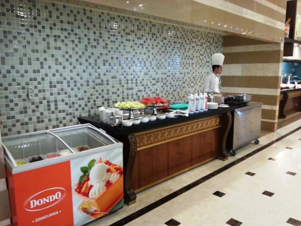 Im Hauptrestaurantbereich Diamond Excellence Resort & Spa