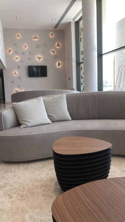 Lobby Mayia Exclusive Resort & Spa