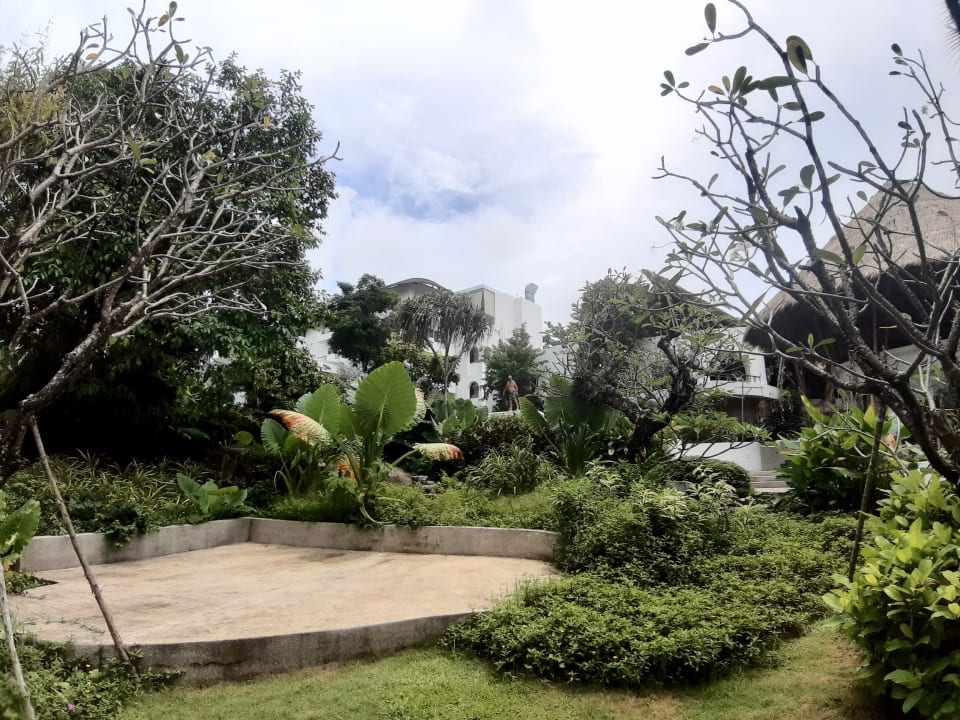 Gartenanlage Eden Beach Resort & Spa, A Lopesan Collection Hotel