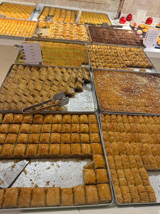 Gastro Emre Beach & Emre Hotel