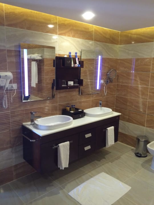 Bad Suite Pickalbatros White Beach Resort - Hurghada