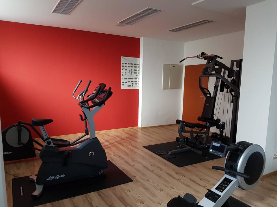 Fitnessraum Hotel Lüneburger Heide