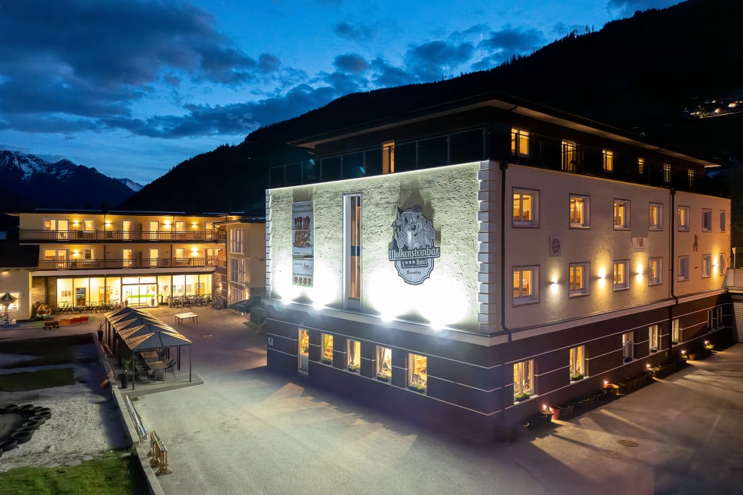 Außenansicht Hotel Wolkensteinbär