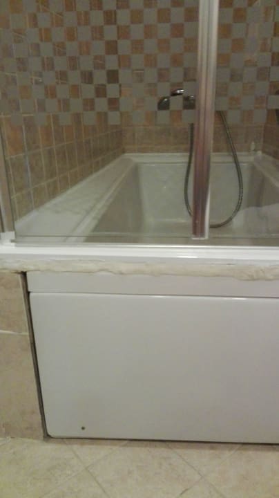 Badewanne Doppelzimmer 256 VONRESORT Golden Beach