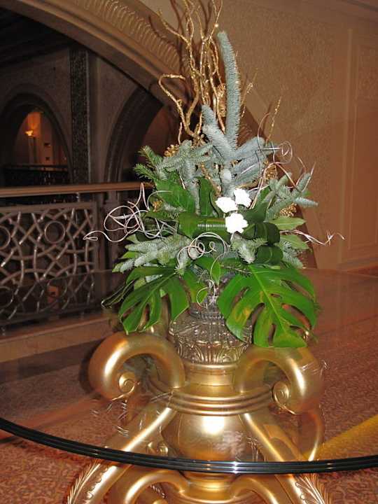 Weihnachtsdekoration Emirates Palace Mandarin Oriental