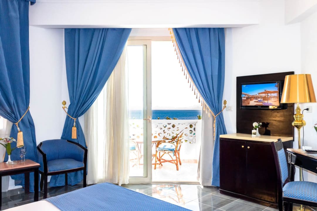 Zimmer White Valley Palace