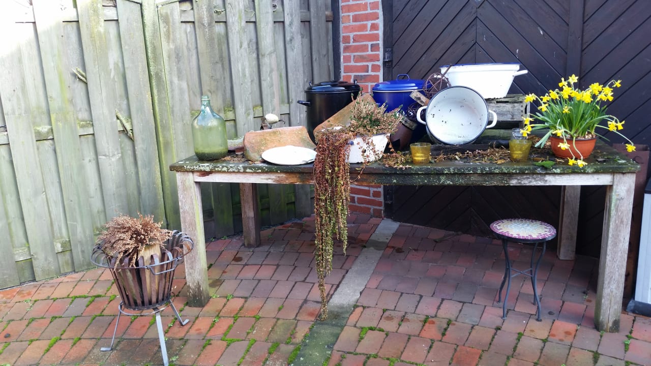 Schönes Stilleben auf dem Hof Landhuus Laurenz