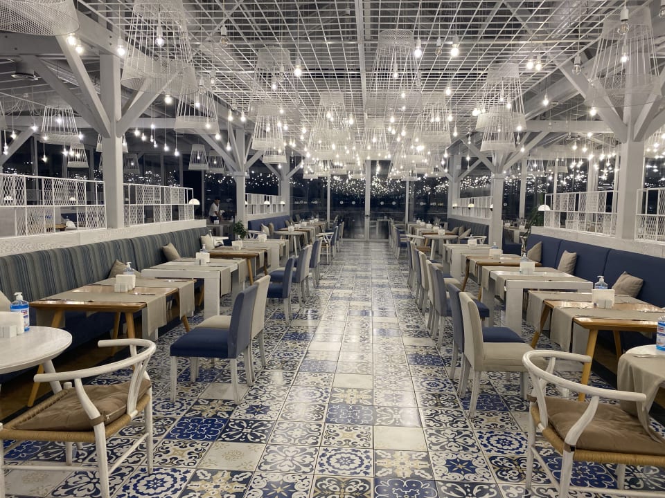 Gastro Ramada Plaza by Wyndham Antalya