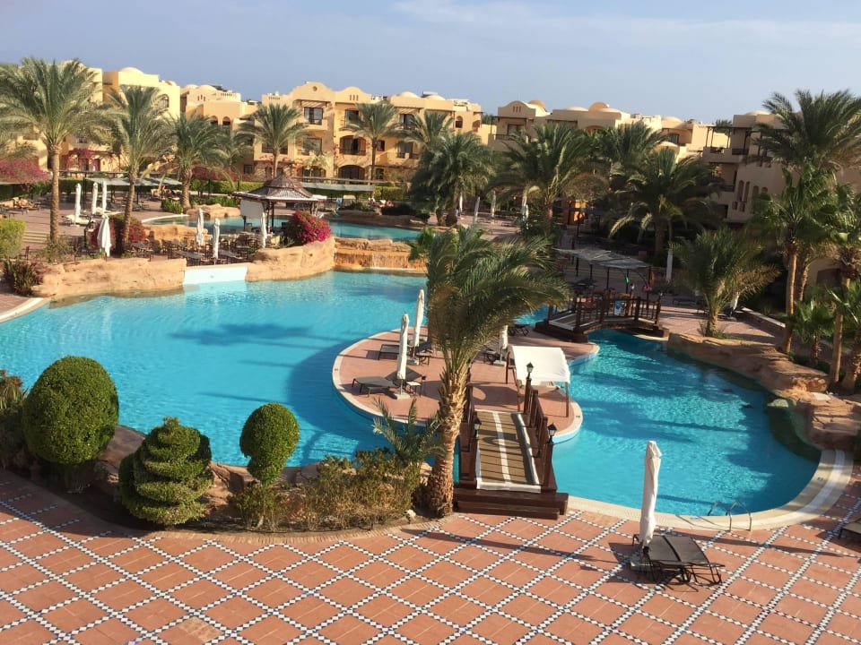 So schön kann ein Eingang sein Steigenberger Coraya Beach - Adults only