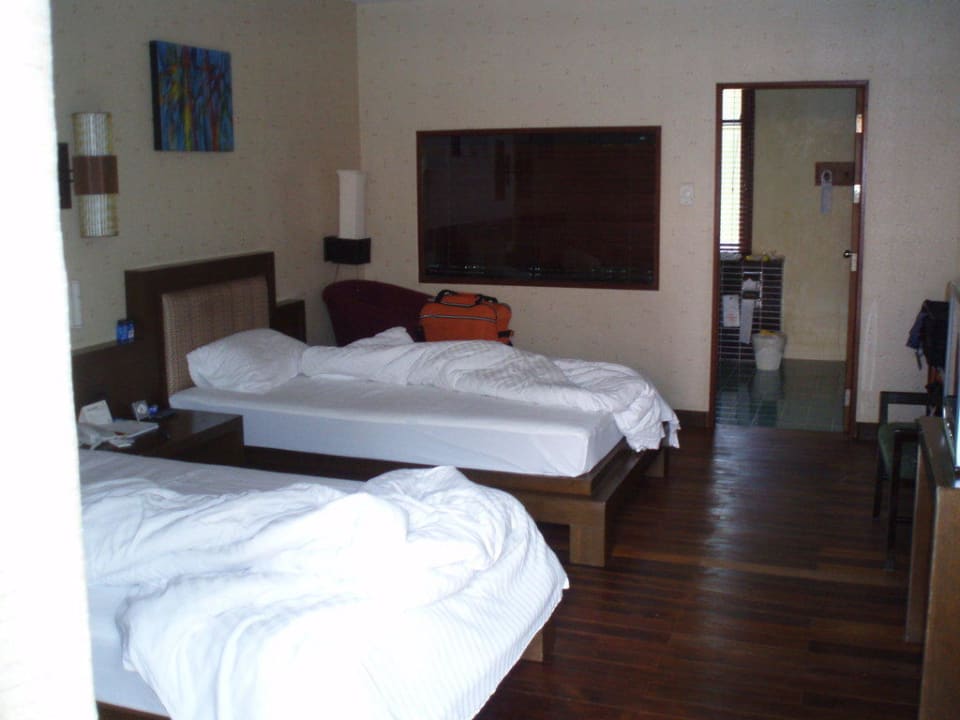 Blick vom Eingang her Khao Lak Bayfront Resort