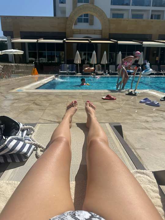 Pool The Lumos Deluxe Resort Hotel