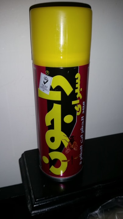 Dieses Spray stand schon im Zimmer ! Pickalbatros Jungle Aqua Park Resort - Neverland Hurghada