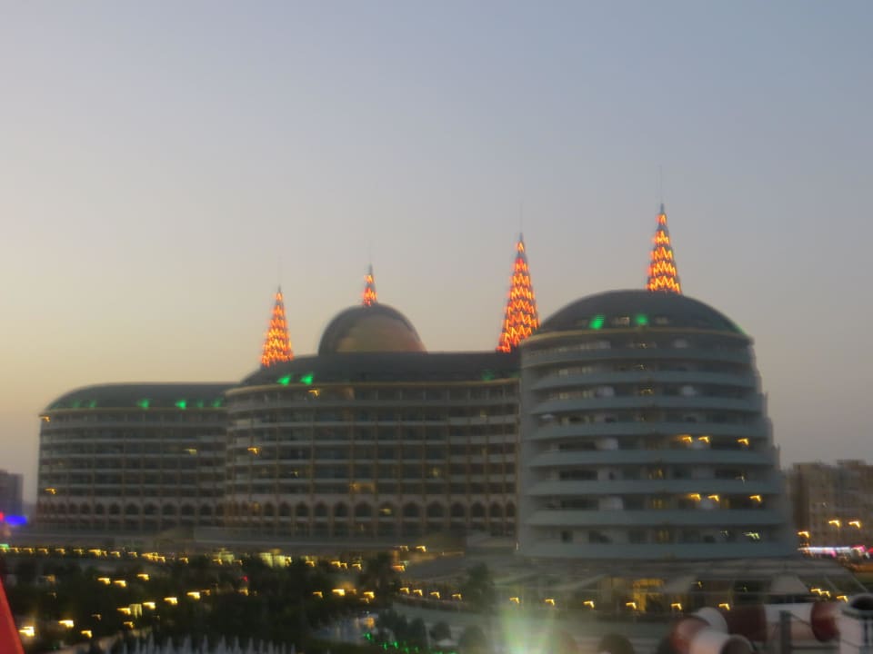 Blick auf das Hotel vom Riesenrad aus Hotel Delphin Imperial