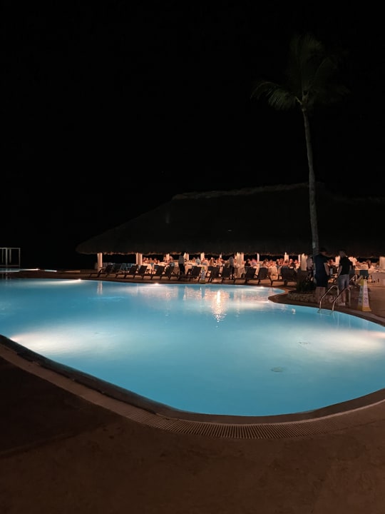 Pool Hotel Viva Dominicus Beach by Wyndham - All Inclusive Resort