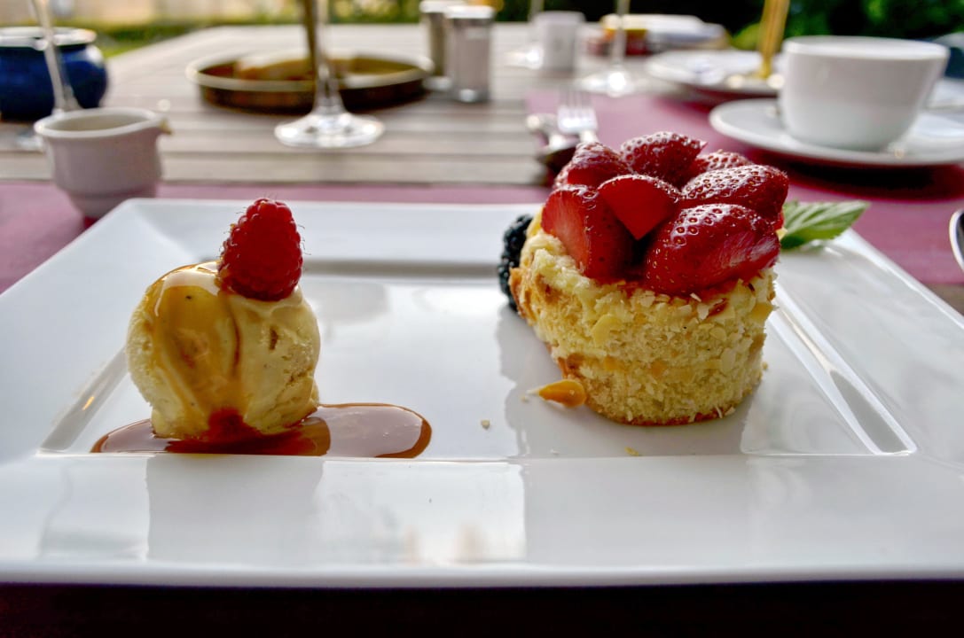 Dessert vom Feinsten Radisson Blu Senator Hotel