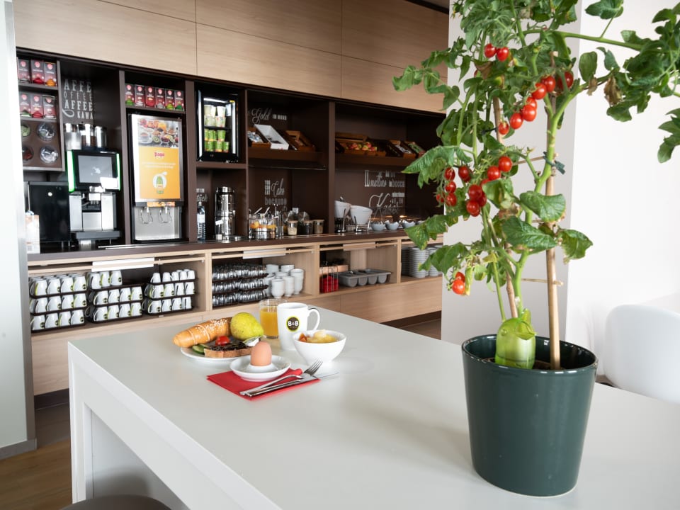 Gastro B&B HOTEL Wiener Neudorf