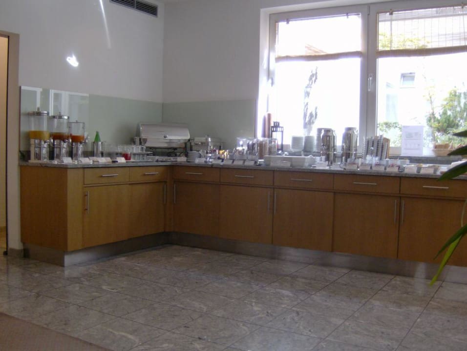 Buffet Austria Trend Hotel Anatol