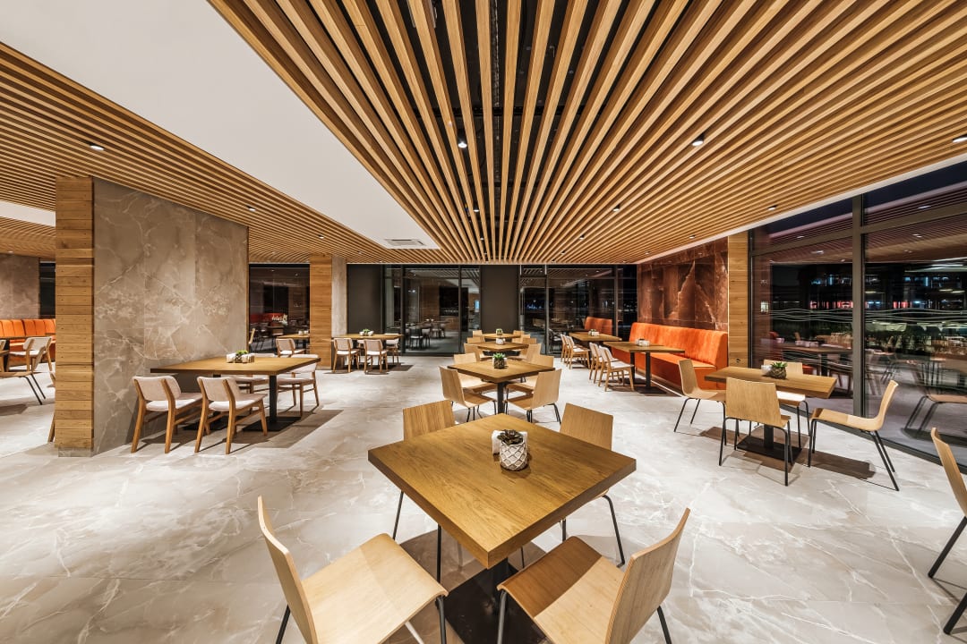 Gastro Voya Beach Resort