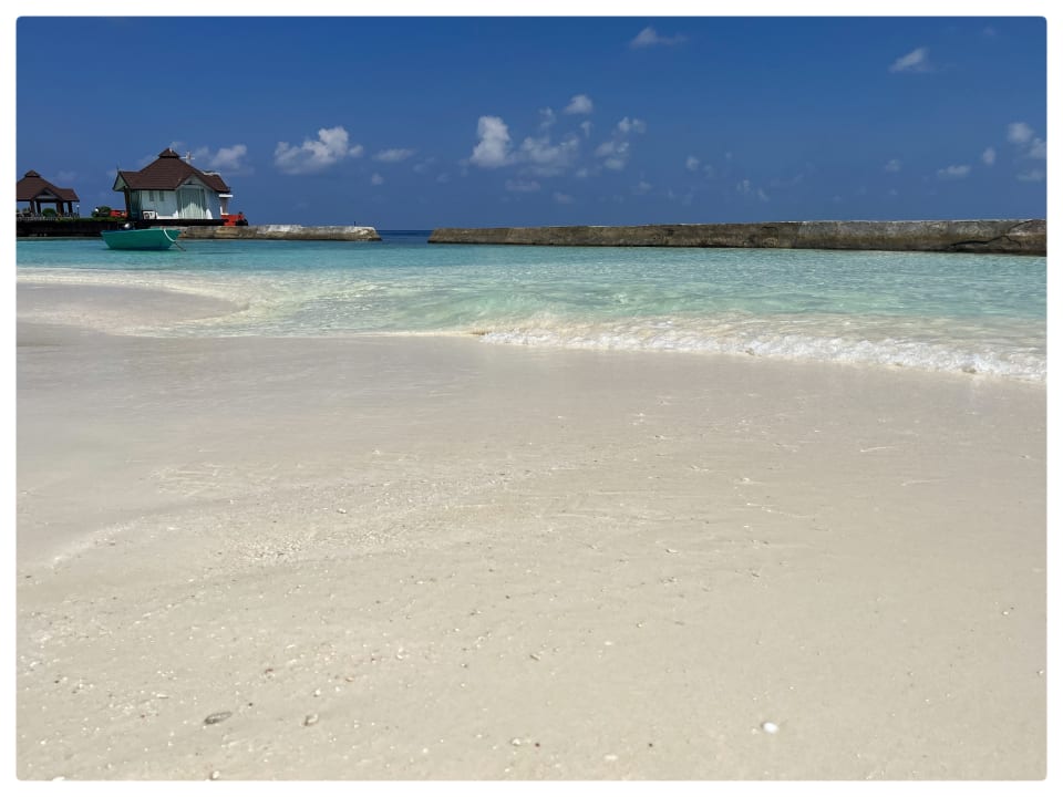 Strand Ellaidhoo Maldives by Cinnamon