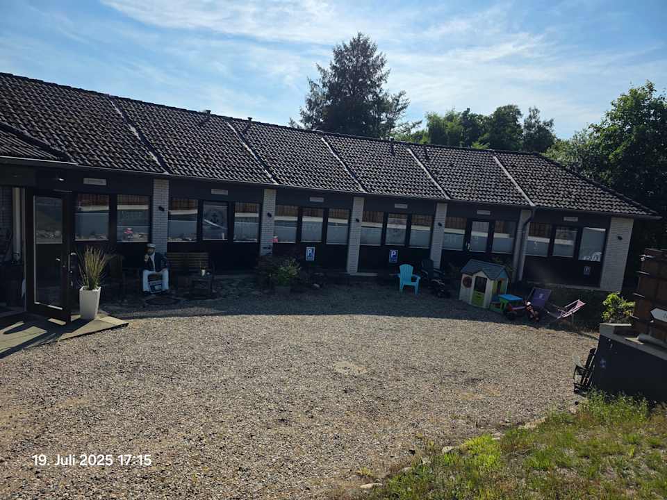 Außenansicht Hotel Garni Seeblick am Sankelmarker See