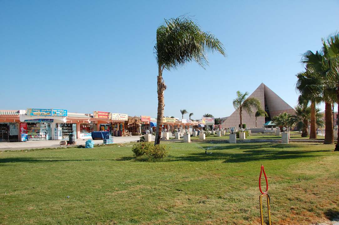 Golden 5 City Emerald Resort & Aqua Park