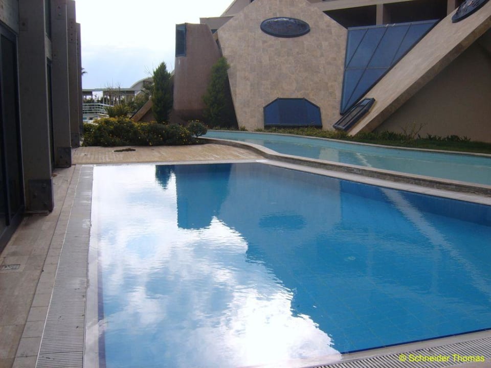 Aussenpool vom Hallenbad Susesi Luxury Resort