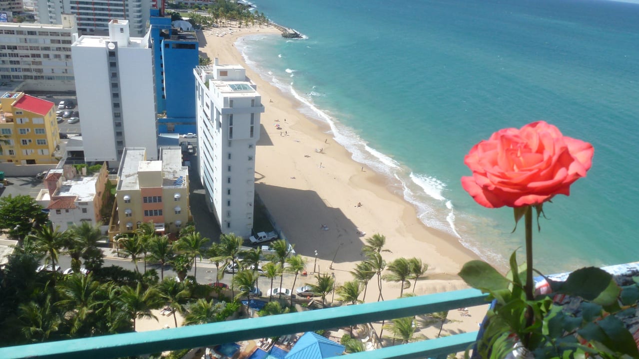 Ausblick vom Balkon auf Conado-Beach Hotel San Juan Marriott Resort & Stellaris Casino