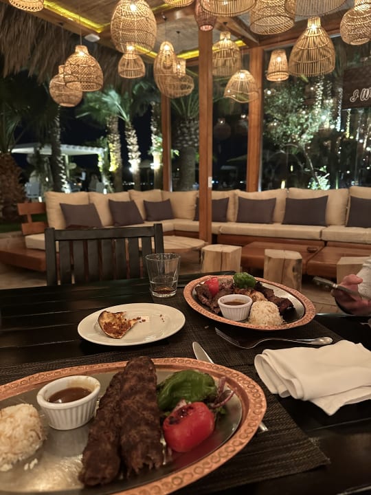 Gastro Fort Arabesque Resort, Spa & Villas