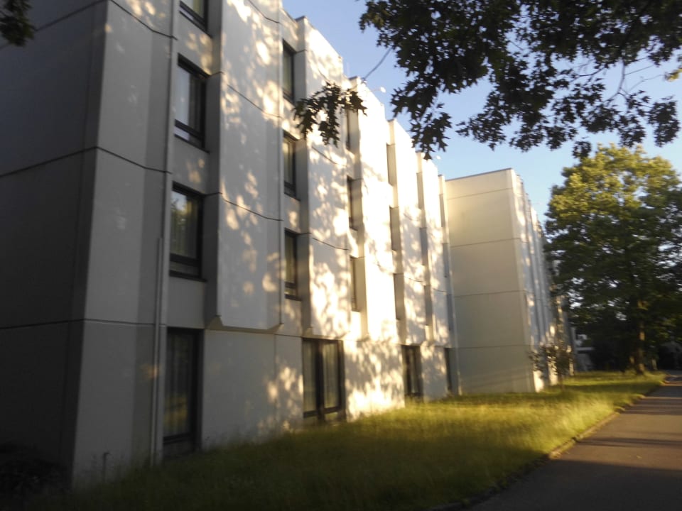 Außenansicht Select Hotel Hamburg Nord