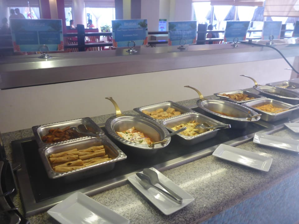 Posiłki w restauracji głównej Temptation Cancun Resort - Adults only