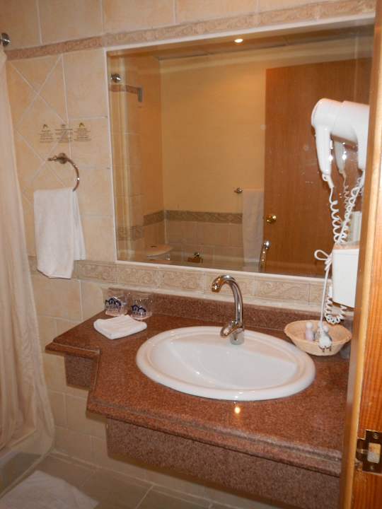 Bad Pickalbatros Alf Leila Wa Leila Resort - Neverland Hurghada