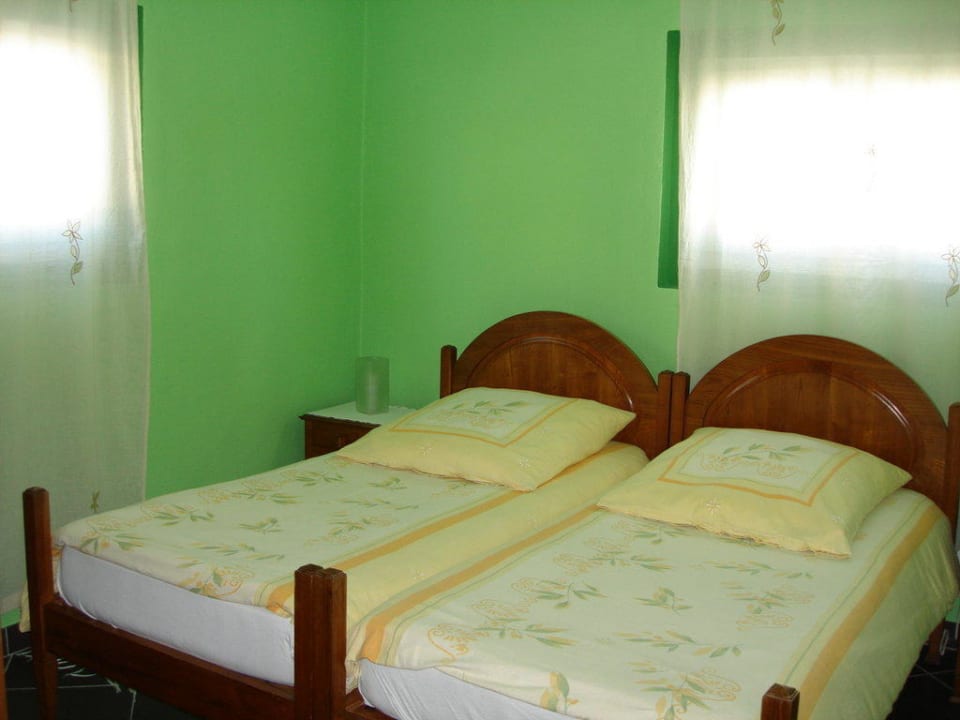 Eins von den zwei Schlafzimmern Guest House Casal dos Patos