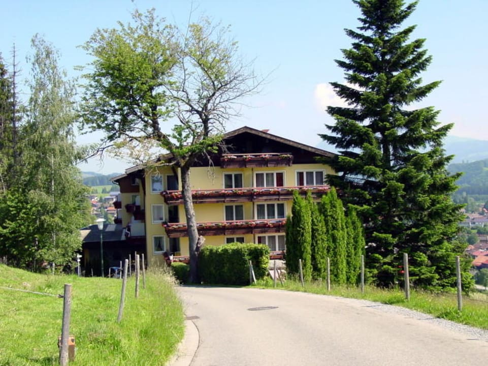 Seitenansicht Hotel Tanneck